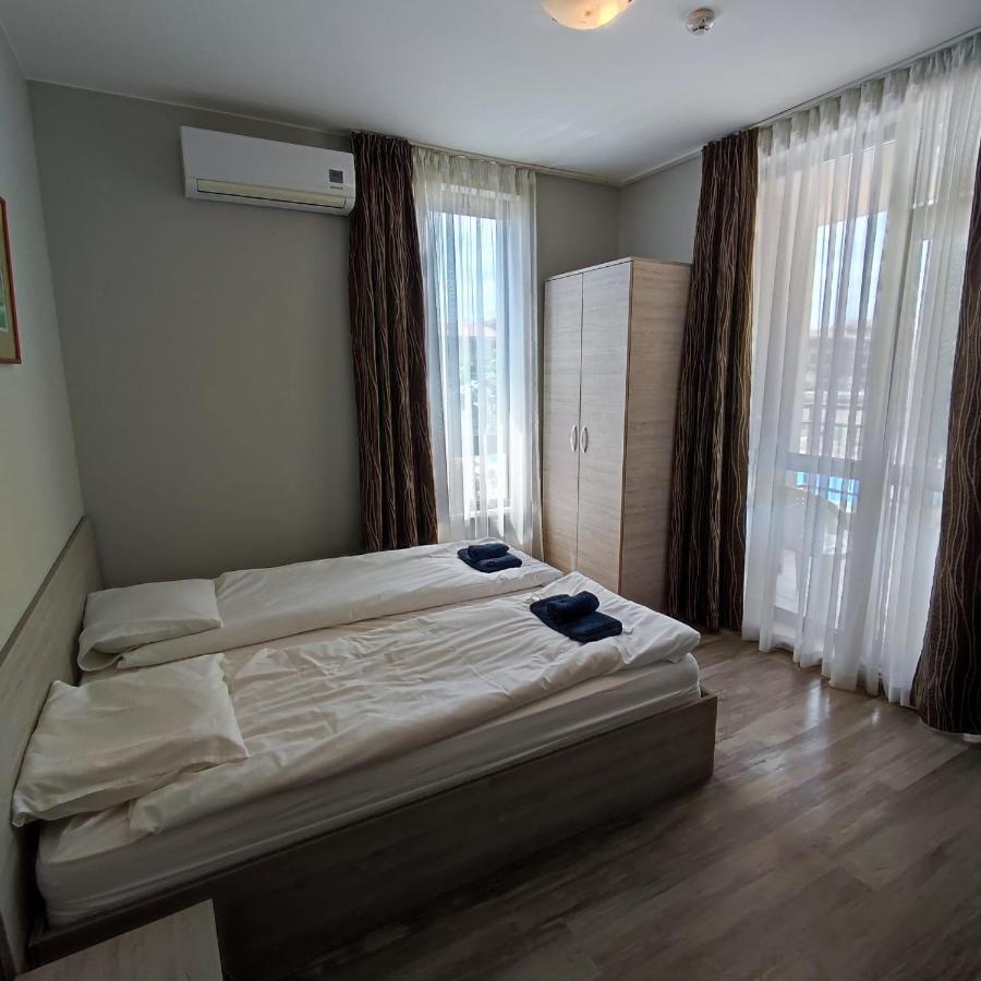 Sorrento Sole Mare - Apartments By The Beach Sveti Vlas Dış mekan fotoğraf