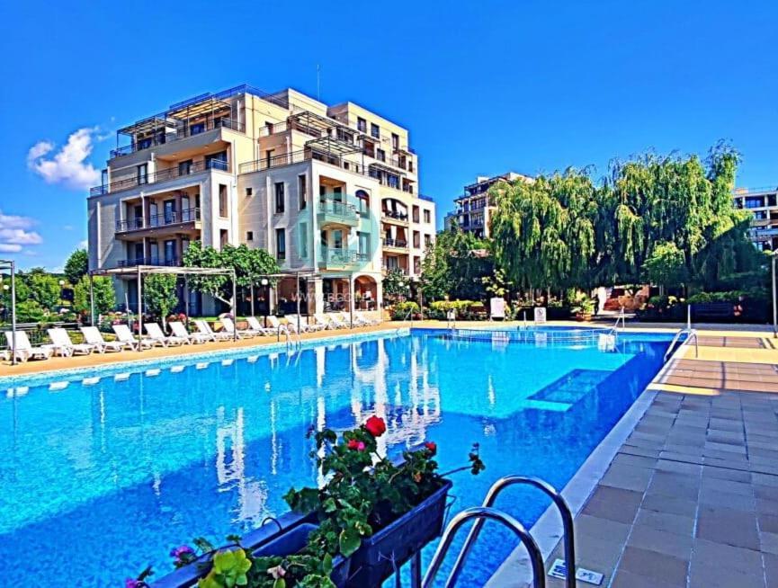 Sorrento Sole Mare - Apartments By The Beach Sveti Vlas Dış mekan fotoğraf