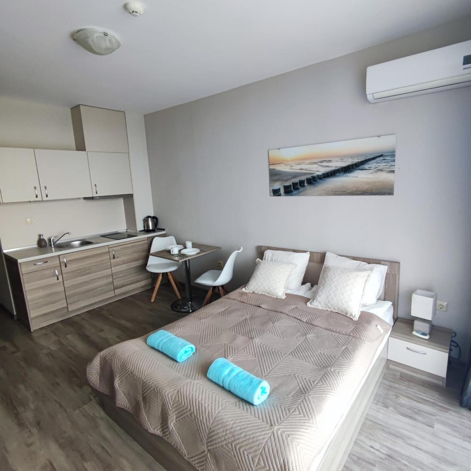 Sorrento Sole Mare - Apartments By The Beach Sveti Vlas Dış mekan fotoğraf